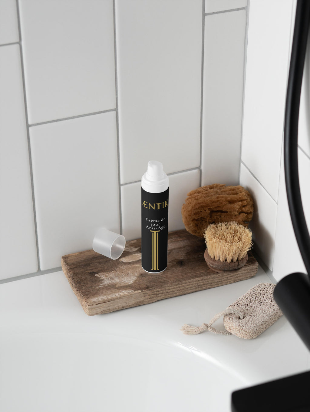 Le Coffret Rituel Anti-Âge Absolu / Collection Les Essentiels Anti-Age